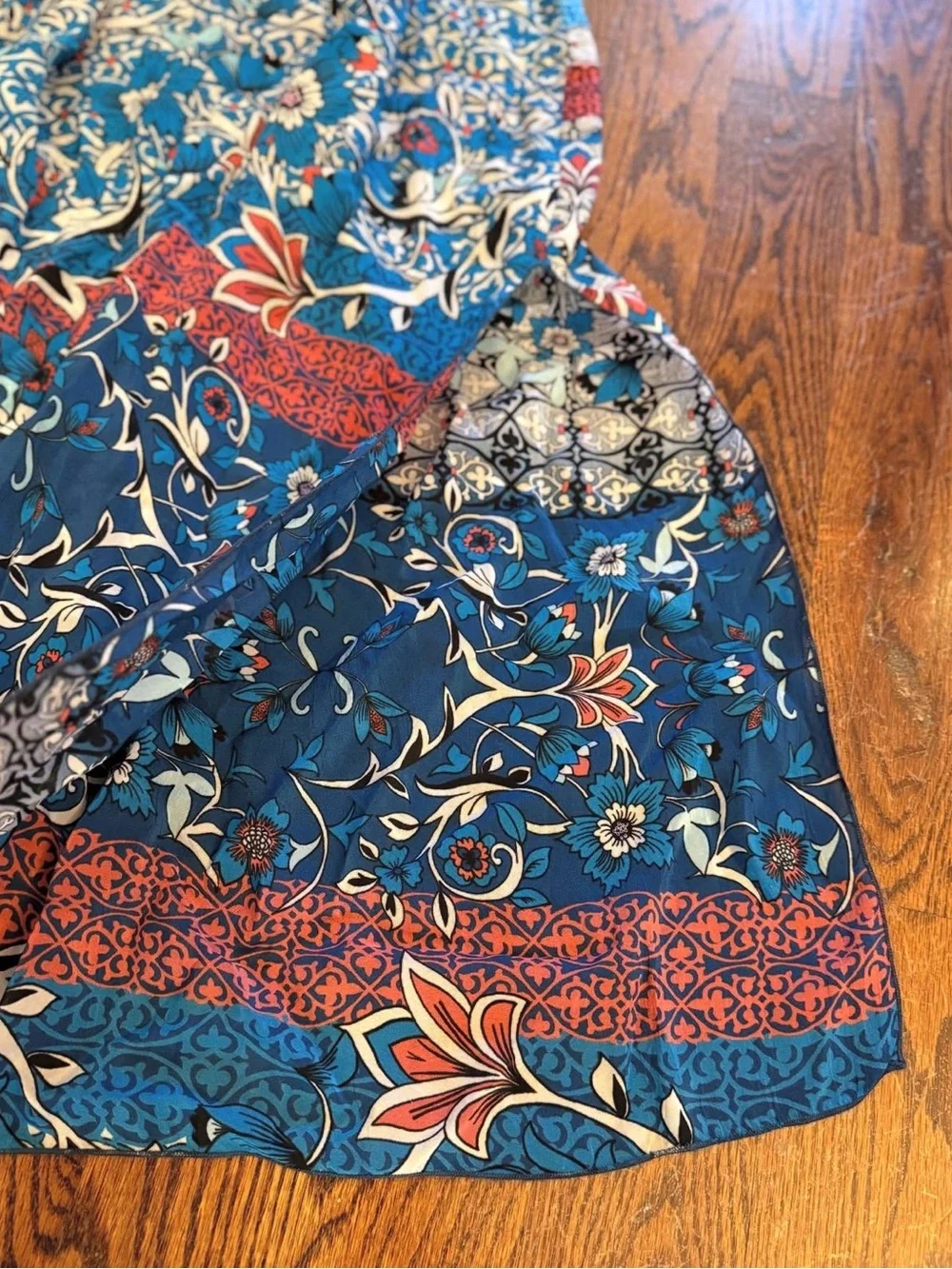 Johnny Was Blue Red Floral Printed Maxi Dress EUC MSRP $228 - Picture 3 of 5